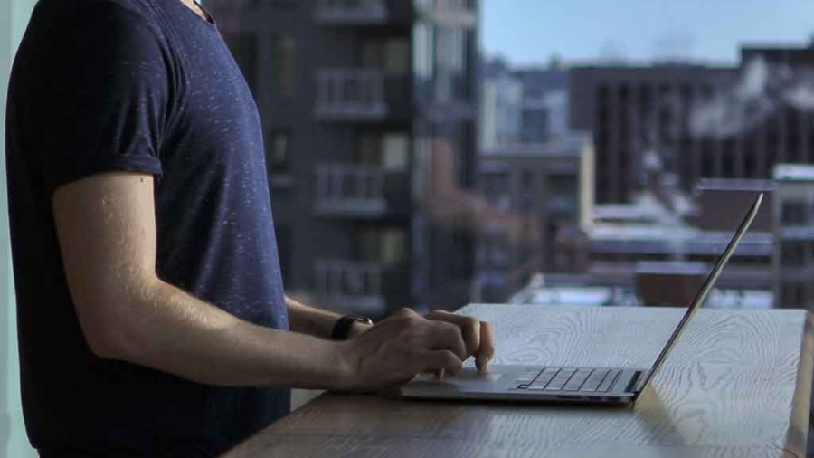 Estudiar un curso para adaptarse al teletrabajo