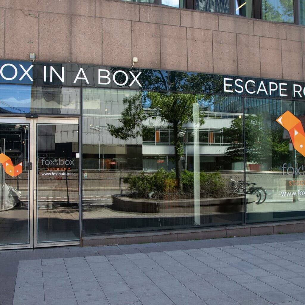 FOX IN A BOX