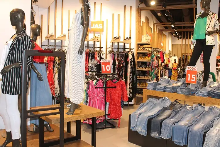 Amy Gee RÍO Shopping en Arroyo de la Encomienda: tienda de moda