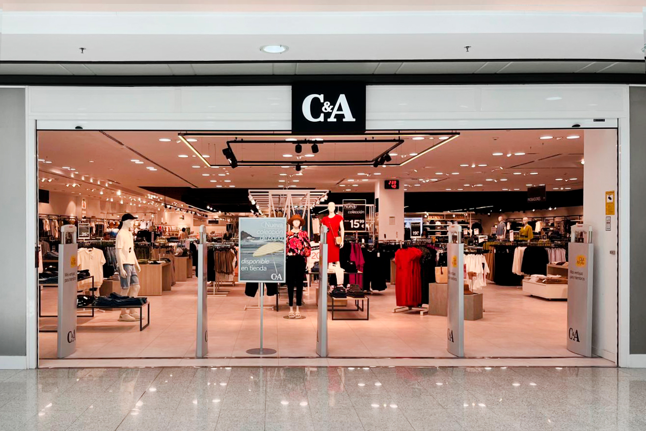 C&A Mediterráneo en Almería: tienda de moda