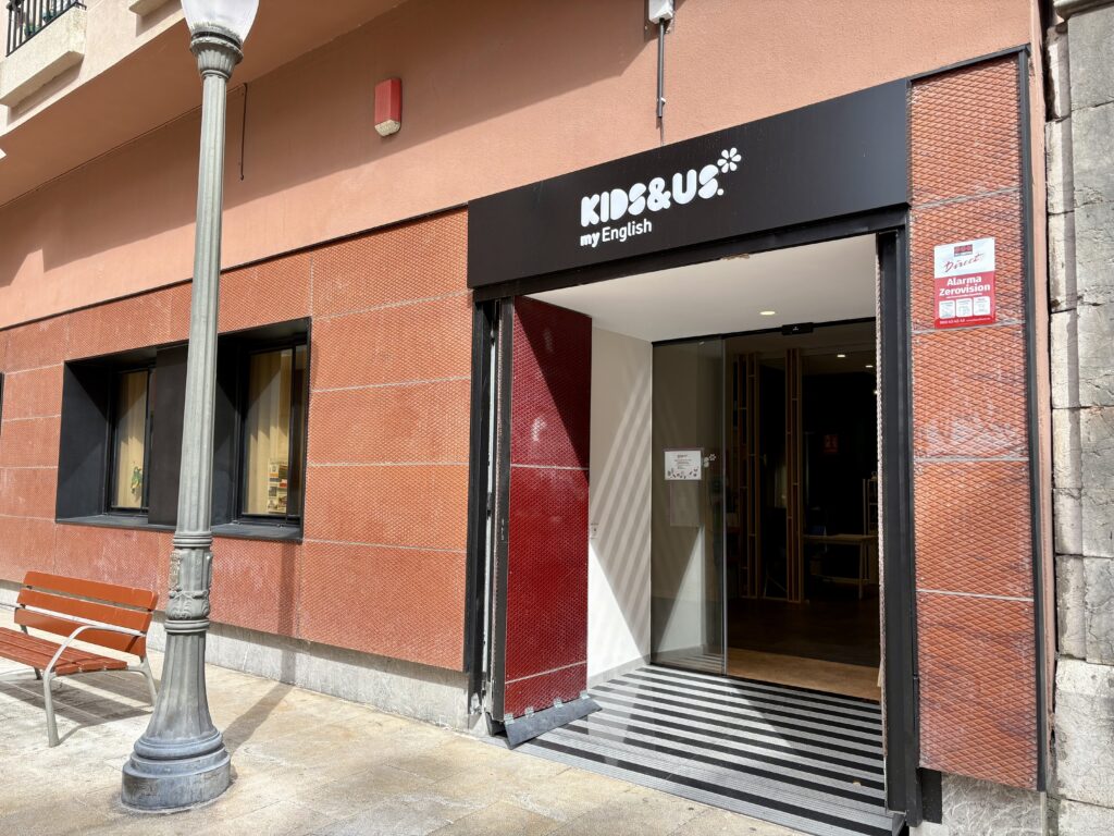 Kids&Us Avilés: escuela de inglés