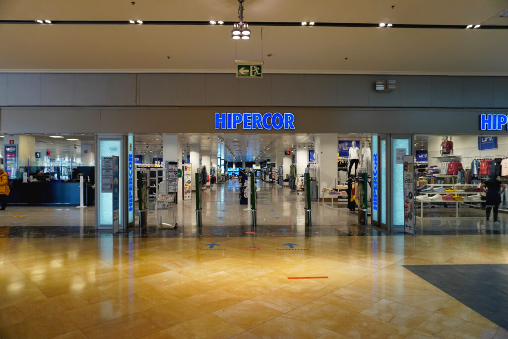 Hipercor Itaroa en Huarte: hipermercado