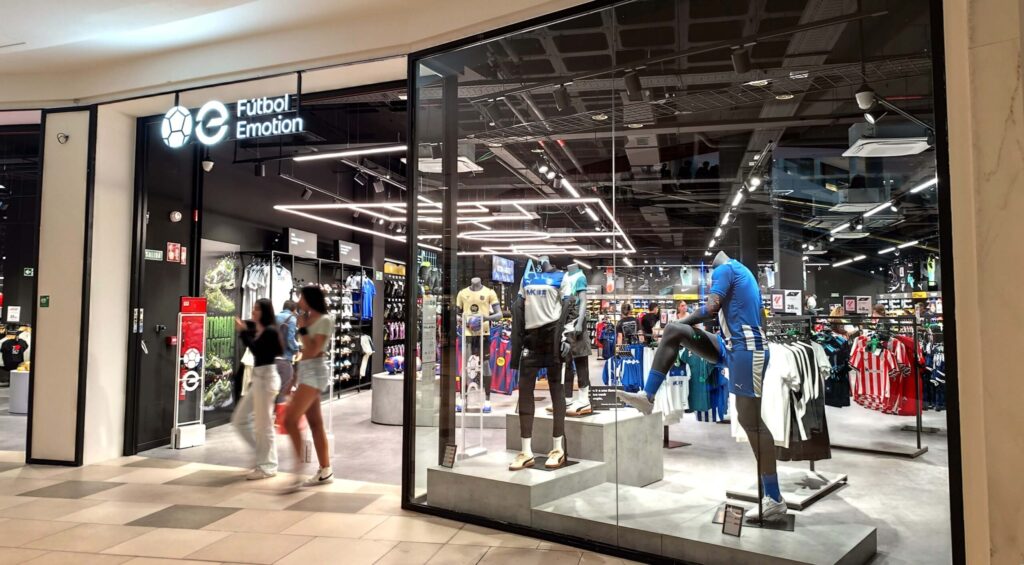 Fútbol Emotion El Boulevard en Vitoria-Gasteiz: tienda de deporte