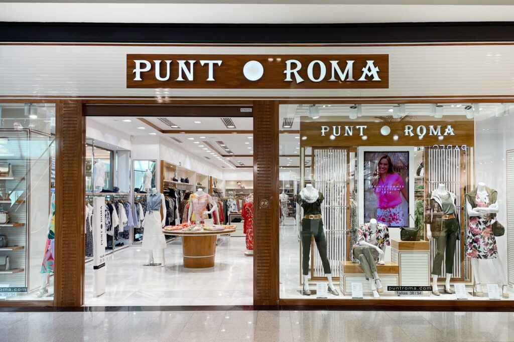Punt Roma Gran Plaza in Roquetas de Mar: fashion shop