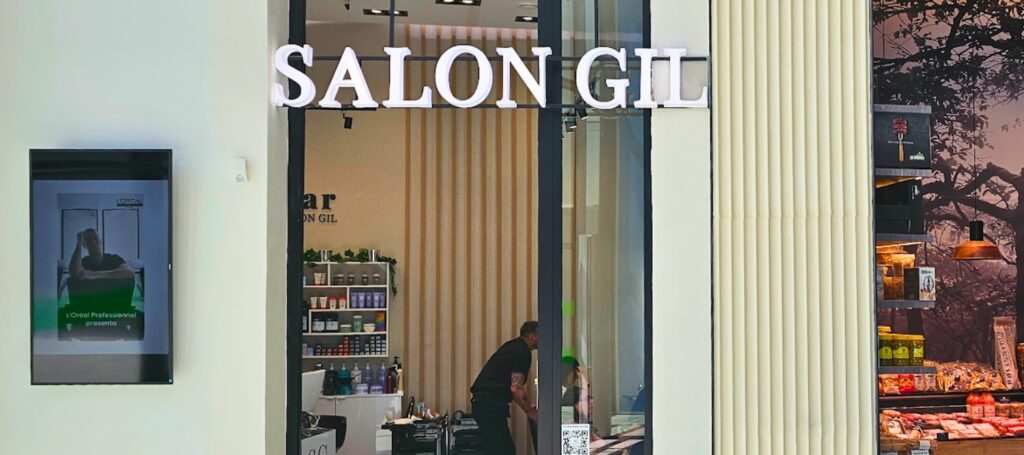 Salón Gil Jaén Plaza: peluquería