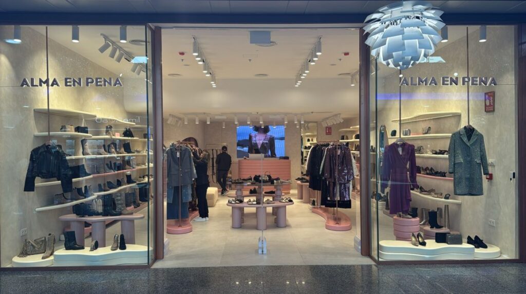 Alma en Pena La Cañada en Marbella: tienda de calzado