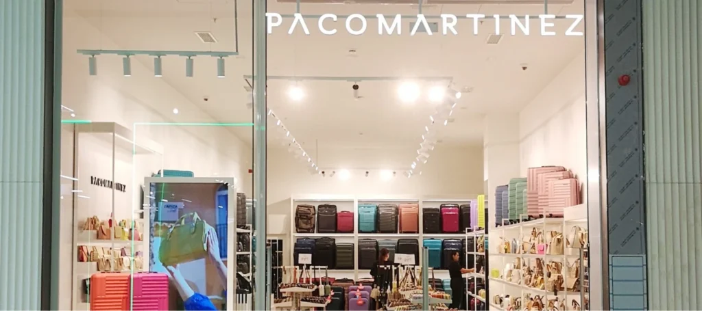 PACOMARTINEZ Jaén Plaza: bolsos y complementos