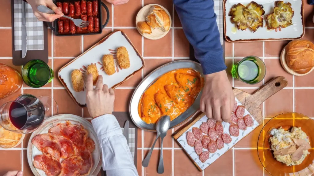 Originario RÍO Shopping en Arroyo de la Encomienda: restaurante