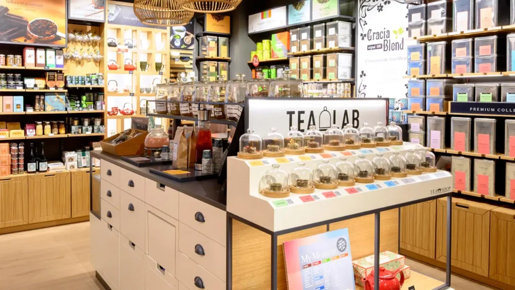 Tea Shop RÍO Shopping en Arroyo de la Encomienda: tienda de té