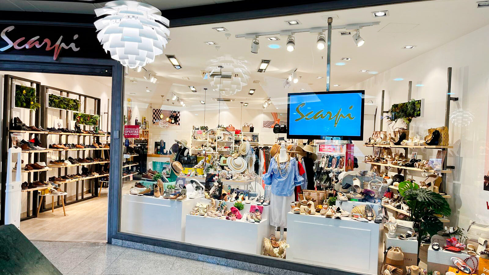 Scarpi Mediterráneo en Almería: tienda de calzado
