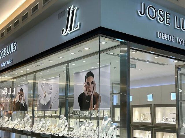 JOSE LUIS Joyerías Dos Mares in San Javier: jewellery and watches