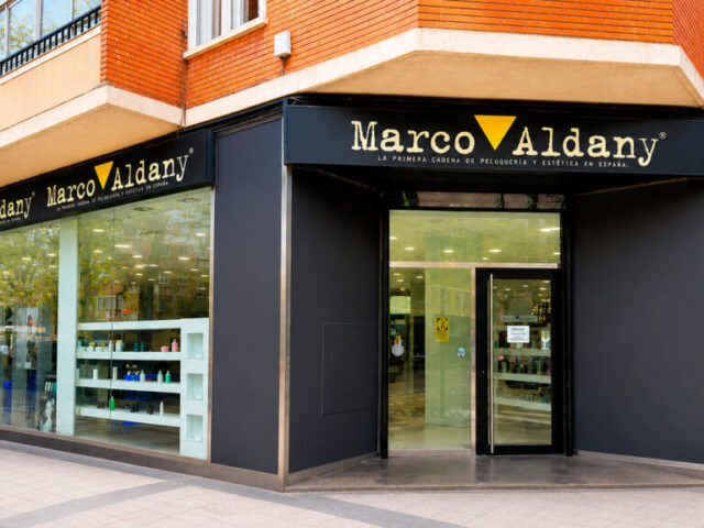 Marco Aldany Camino de las Torres in Zaragoza: hair salon