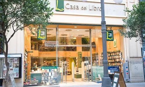 Casa del Libro Passeig Russafa in Valencia — bookshop
