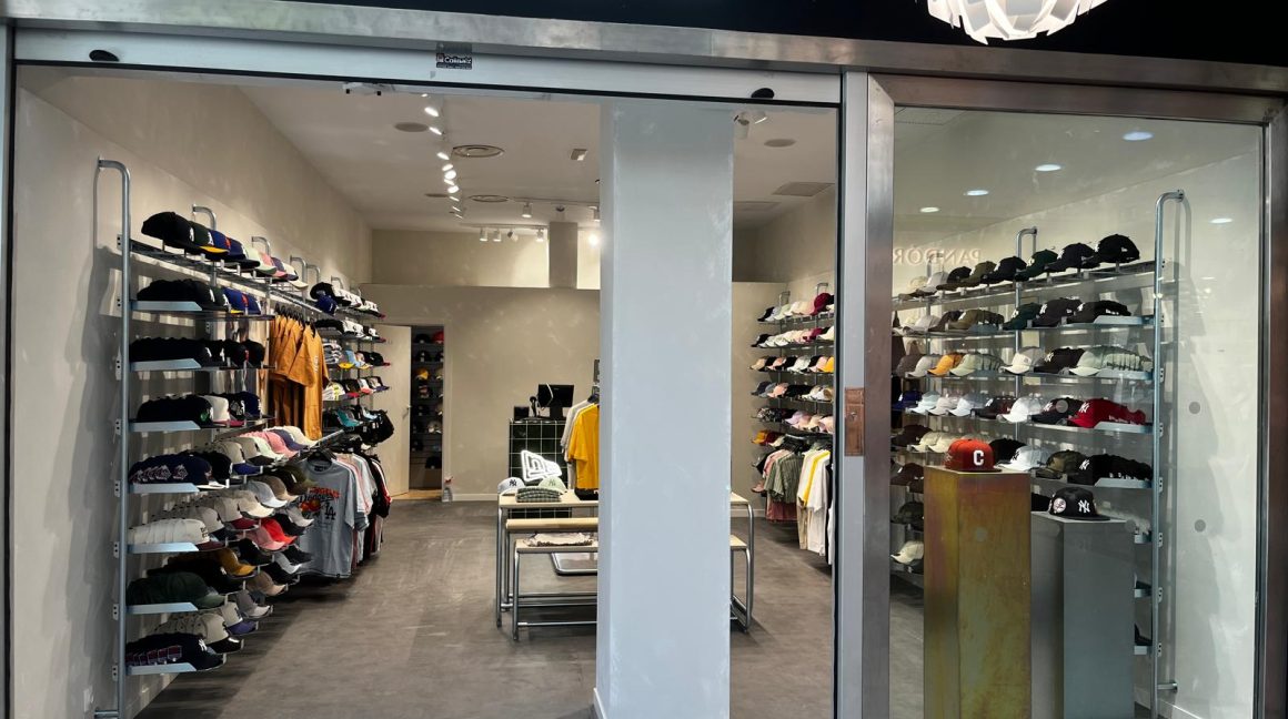 New Era Mediterráneo en Almería: tienda de deporte