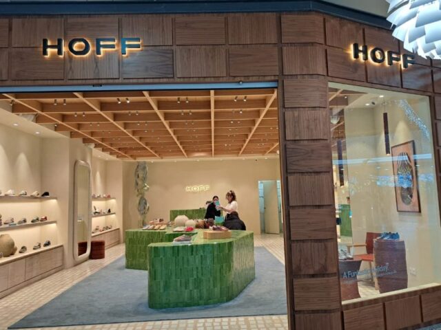 HOFF La Cañada en Marbella: tienda de calzado