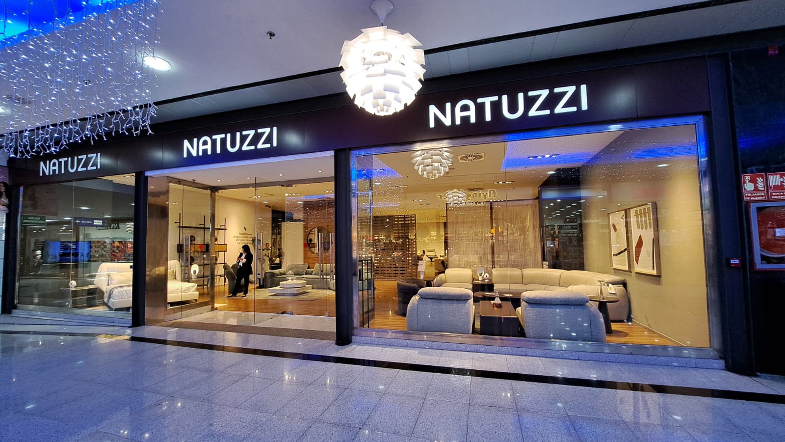 Natuzzi La Cañada en Marbella: hogar y decoración