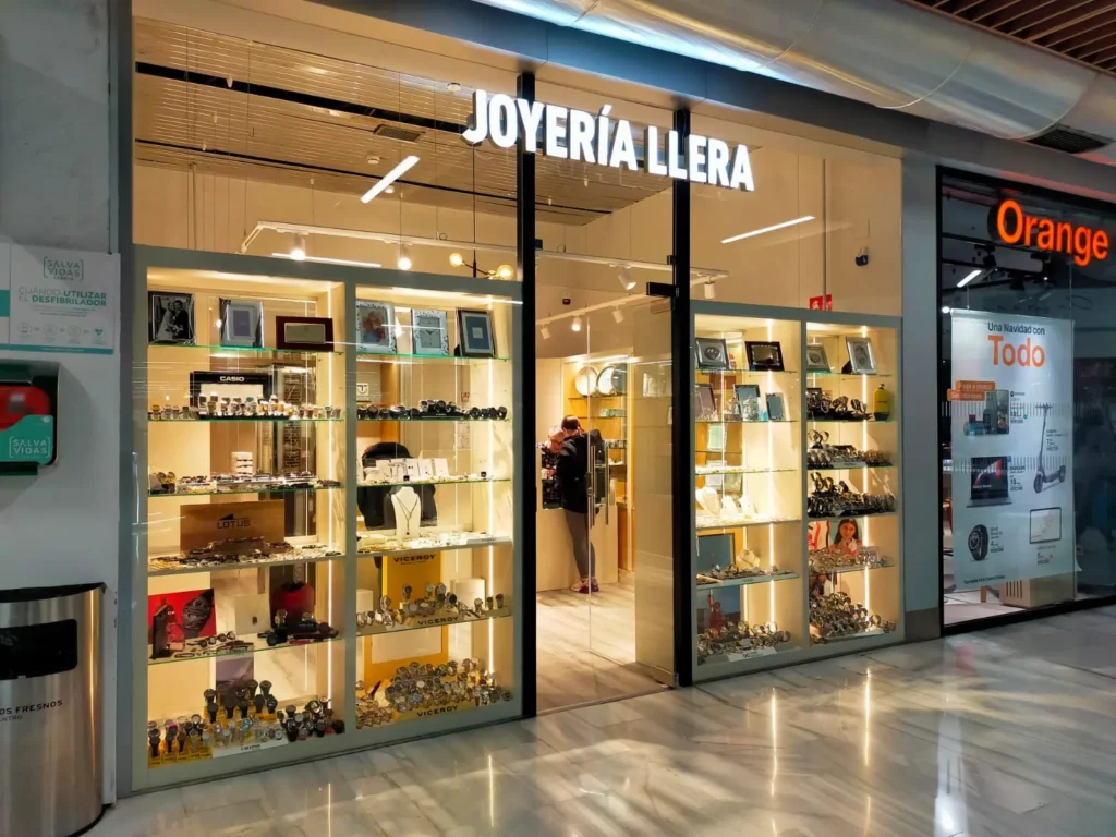 Joyería Llera Los Fresnos en Gijón: joyería y relojería