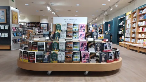 Casa del Libro Alcalá Magna in Alcalá de Henares — bookshop