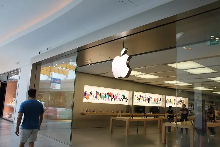 Apple RÍO Shopping en Arroyo de la Encomienda: electrónica y tecnología
