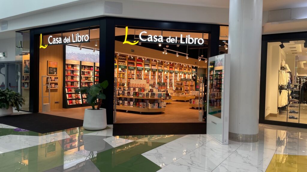 Casa del Libro L’Aljub in Elche: bookshop