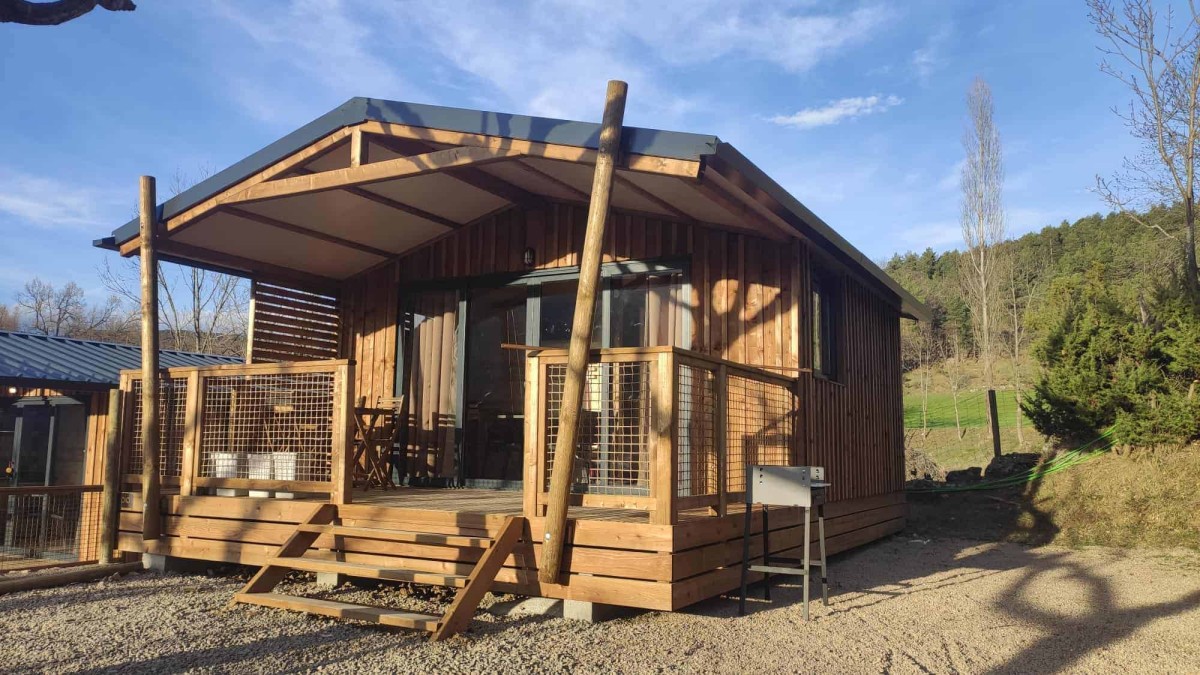wecamp Pedraforca en Saldes: camping y glamping