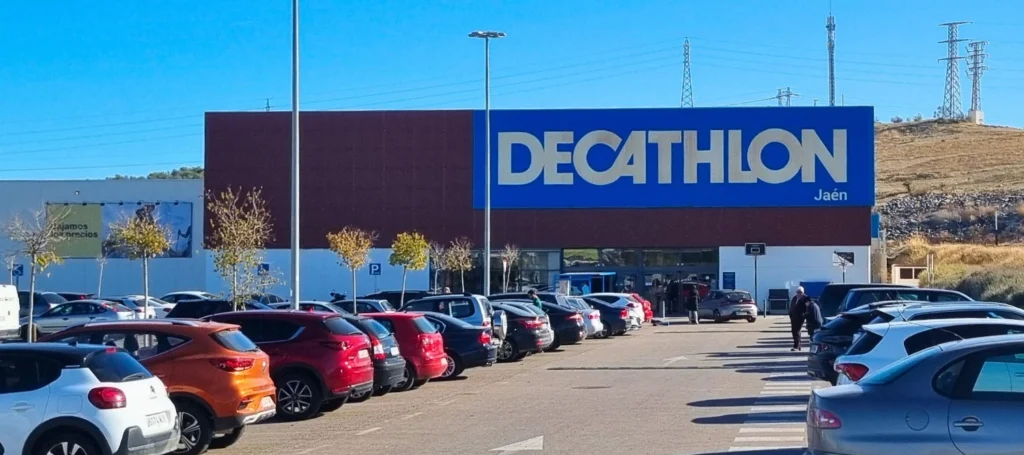Decathlon Jaén Plaza: tienda de deporte