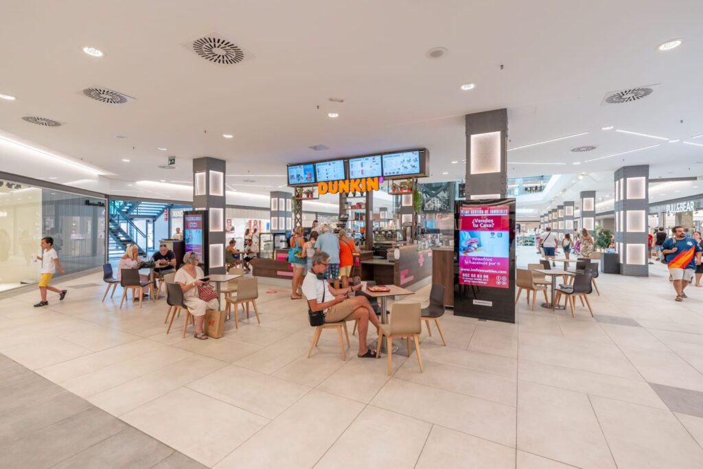 Dunkin’ Coffee El Ingenio en Vélez-Málaga: cafetería