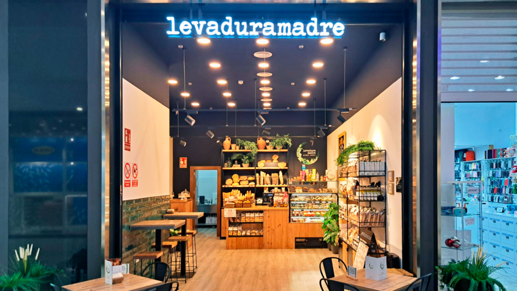 LevaduraMadre Nevada Shopping en Armilla: panadería y repostería