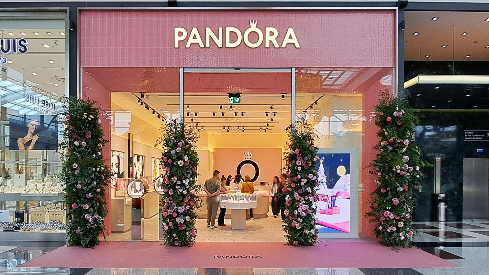 Pandora Nevada Shopping en Armilla: joyería y relojería