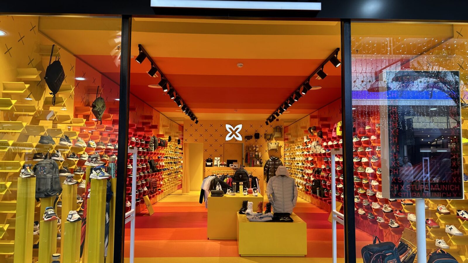 Munich La Cañada en Marbella: tienda de deporte