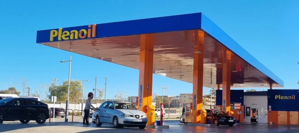 Plenoil Jaén Plaza: estación de servicio