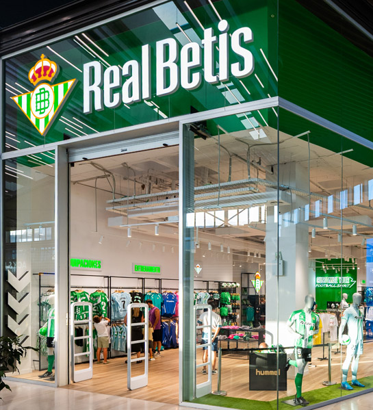 Real Betis Lagoh en Sevilla: tienda de deporte