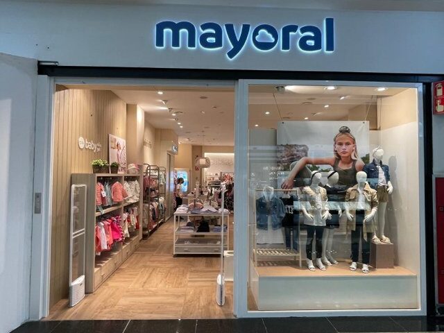Mayoral Dos Mares in San Javier: children’s shop