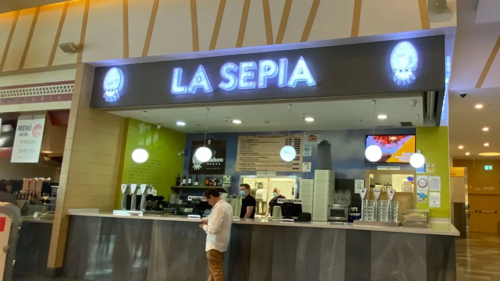 La Sepia RÍO Shopping en Arroyo de la Encomienda: restaurante