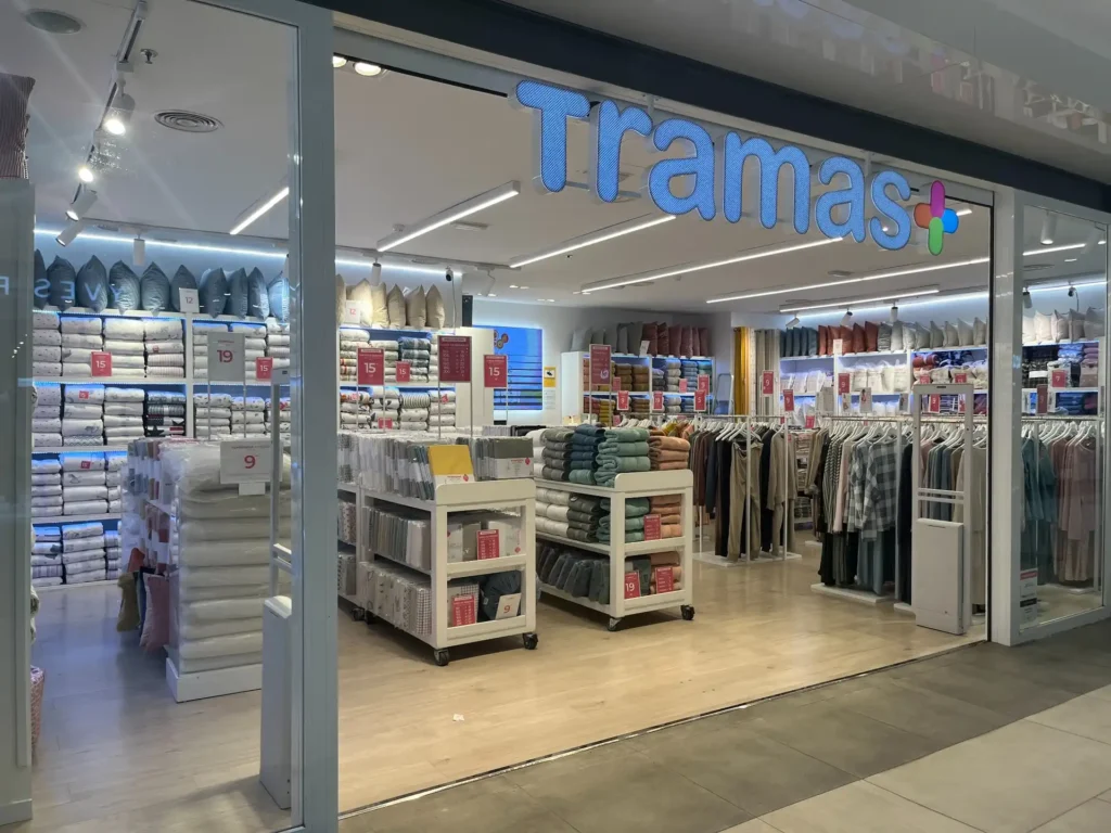Tramas+ El Ingenio en Vélez-Málaga: hogar y decoración